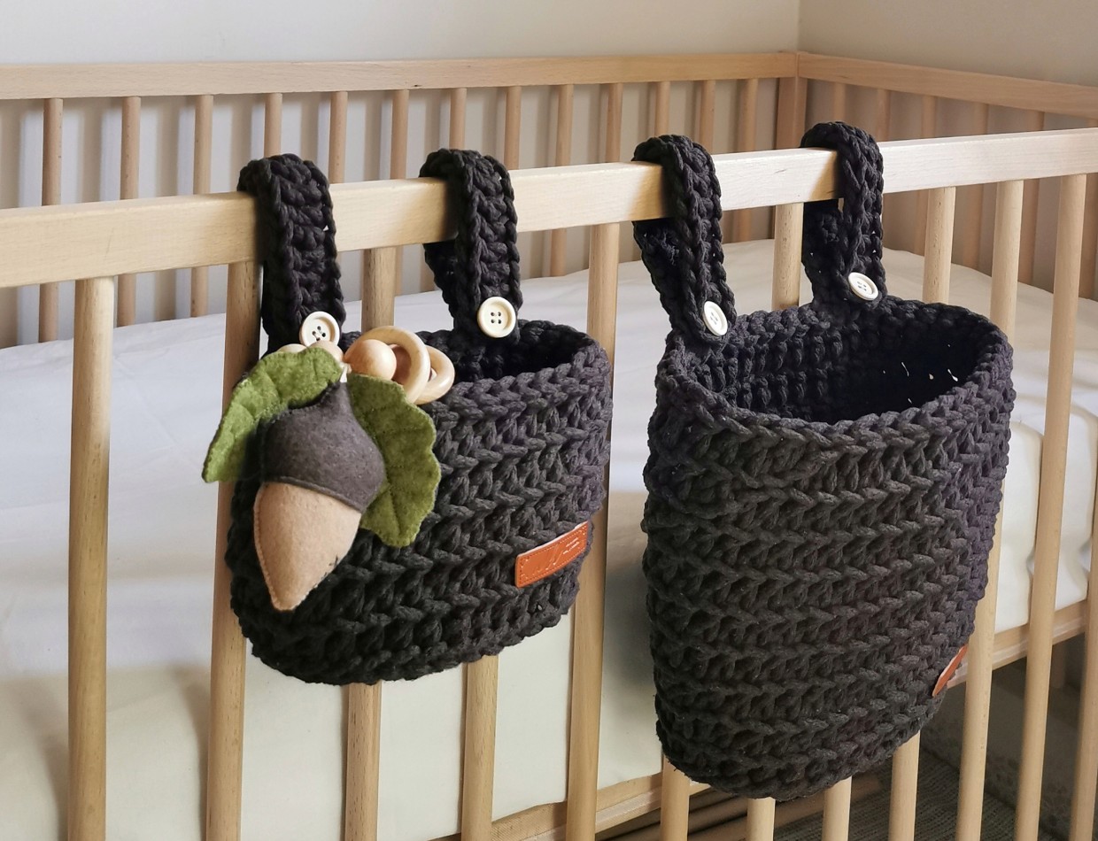  Set of Hanging Crib Baskets "Chocolate"