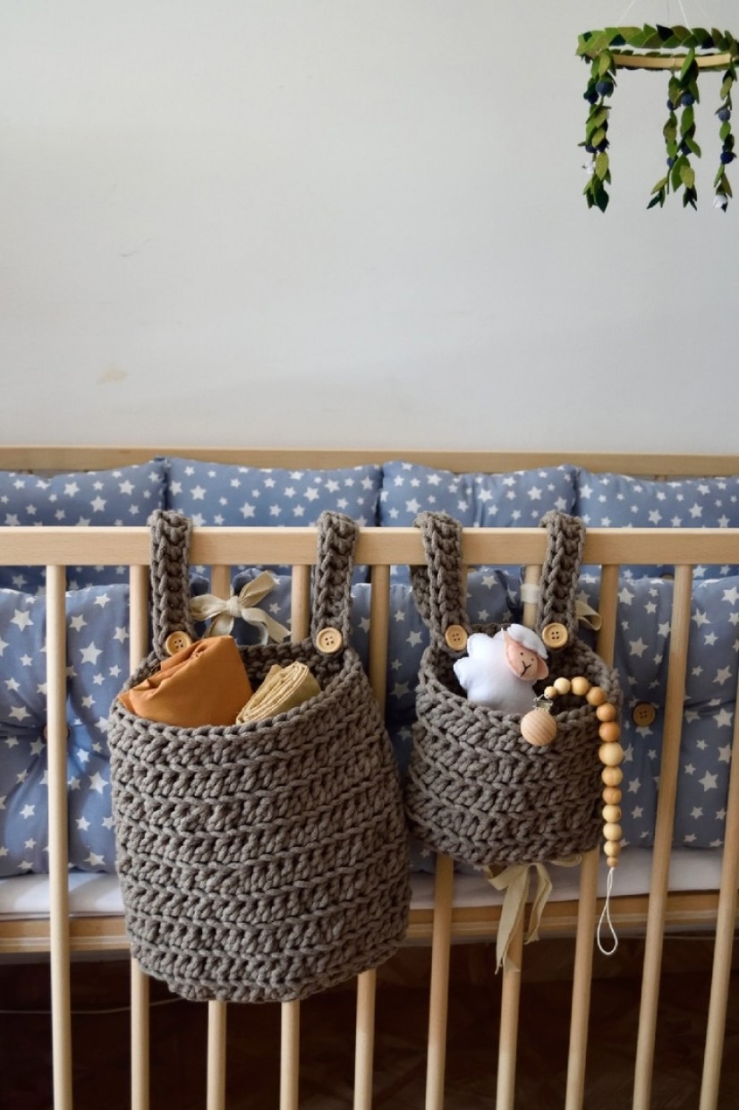 Hanging Crib Baskets (M) Hanging Crib Baskets (M)