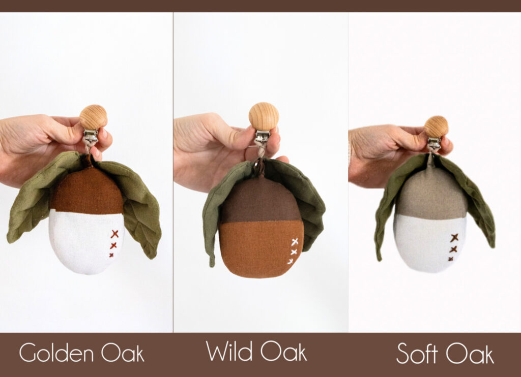 רעשן Forest Acorn עם קליפס עץ נשלף